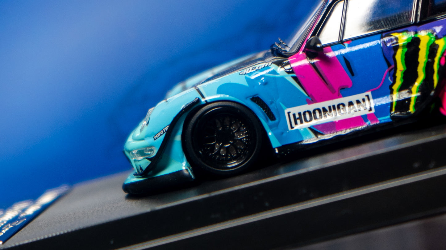 StreetWarrior - Porsche 993 RWB Hoonigan 1:64